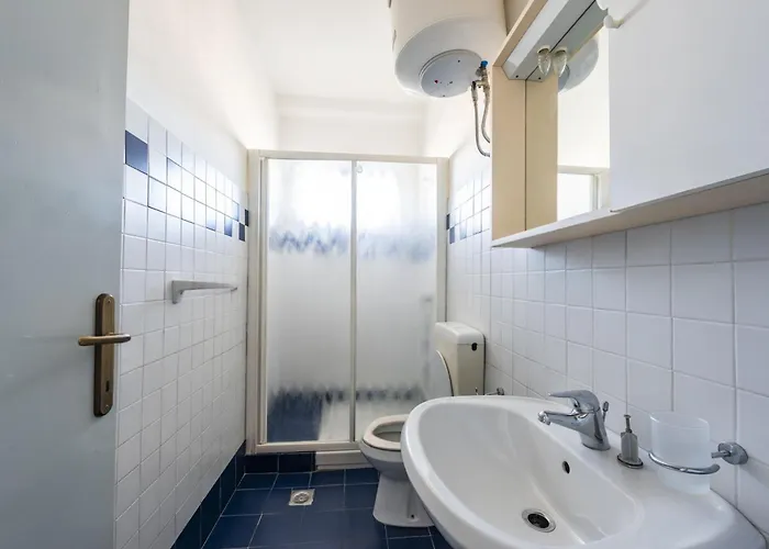 Apartamento Inviting With Lateral Sea View