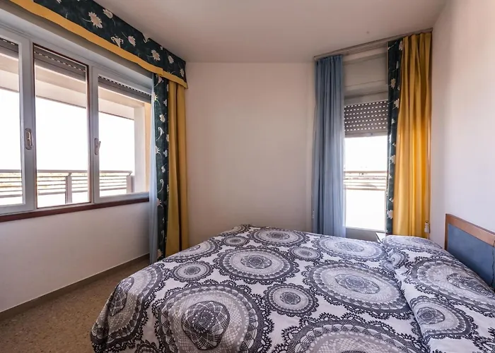 Inviting With Lateral Sea View Bibione